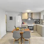 公寓 Comfy Flat With Large Terrace, Fiber Internet And Private Parking *